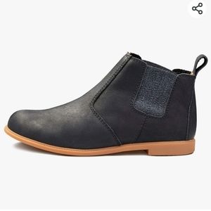 Chelsea Boots - KODIAK Women's Chelsea Boot